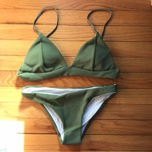 Women’s bathing suit